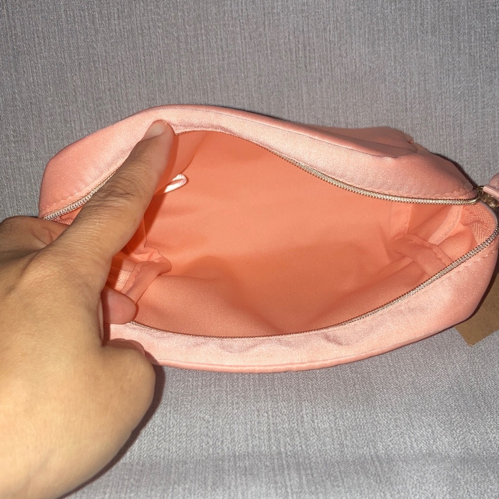Clarins Extra Firming Gift Apricot Beauty Pouch. - Picture 4 of 6